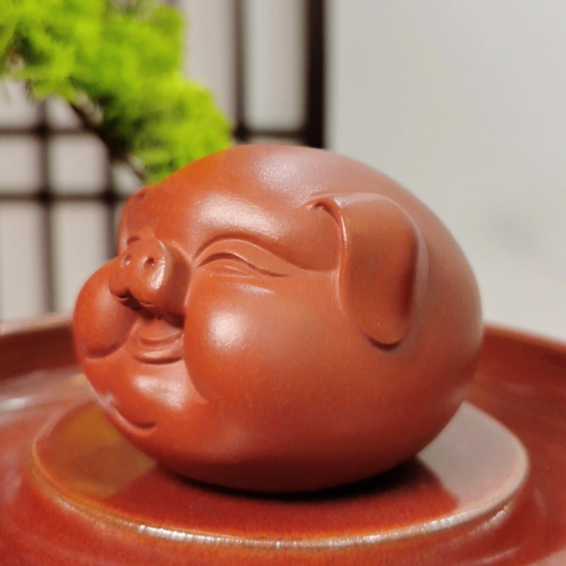 新功商城 十二生肖之猪紫砂大红袍摆件手工茶宠雕塑可养茶玩