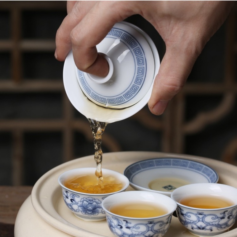 新功茶馆 潮州青花瓷釉中彩缠枝牡丹工夫茶具茶杯茶壶盖碗杯垫